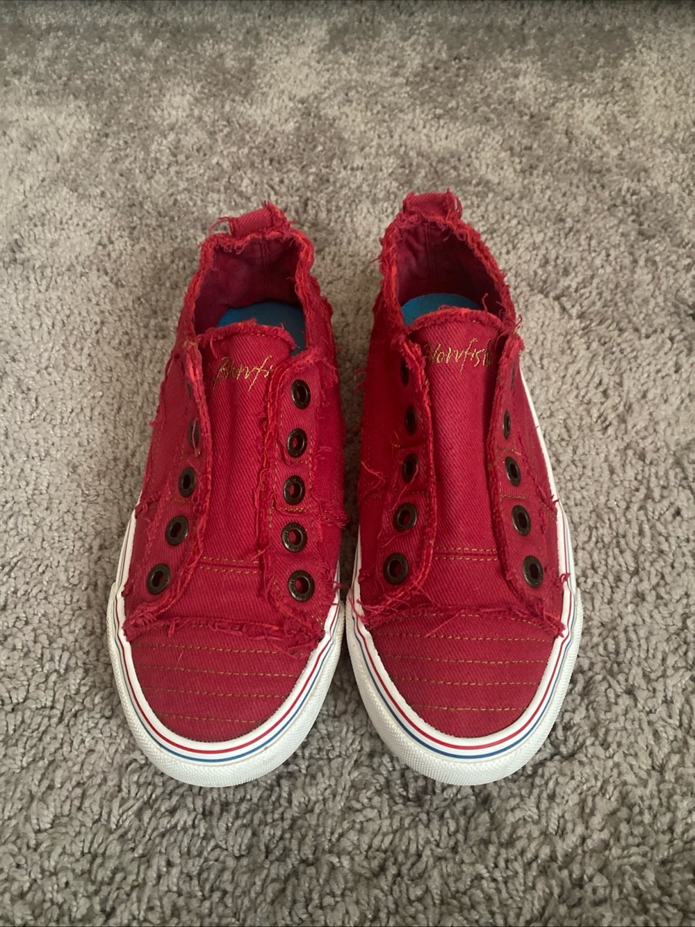 Blowfish Malibu low Women’s Red Slip-On Canvas Loafers size 7